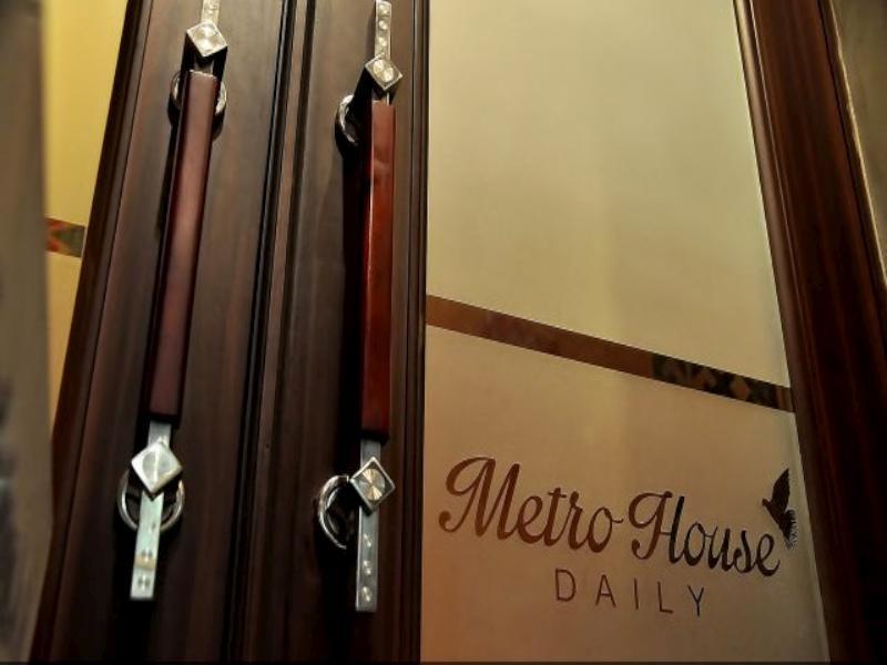 Metro House